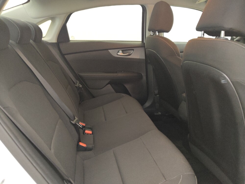 2020 Kia Forte in Tallahassee, FL 32304 - 18107487 19