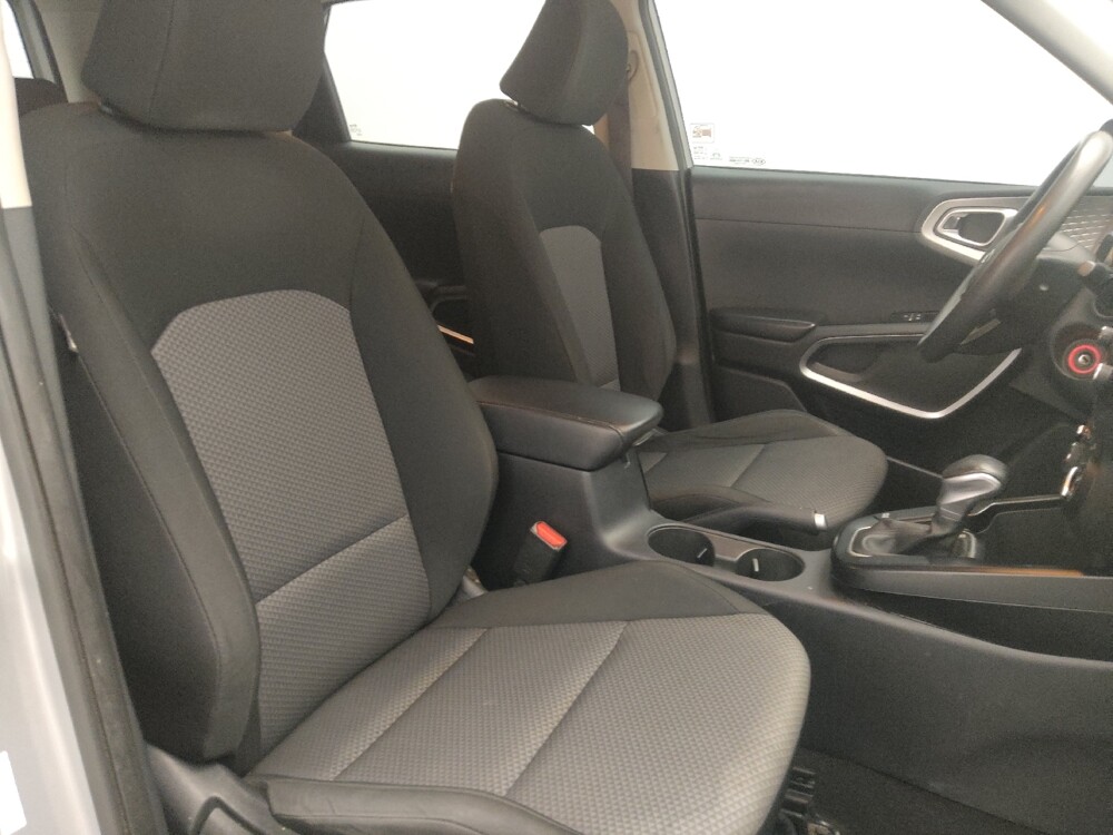 2020 Kia Soul in Miami, FL 33157 - 18107494 21