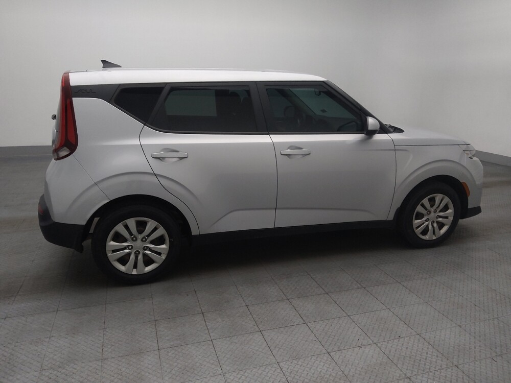 2020 Kia Soul in Miami, FL 33157 - 18107494 10