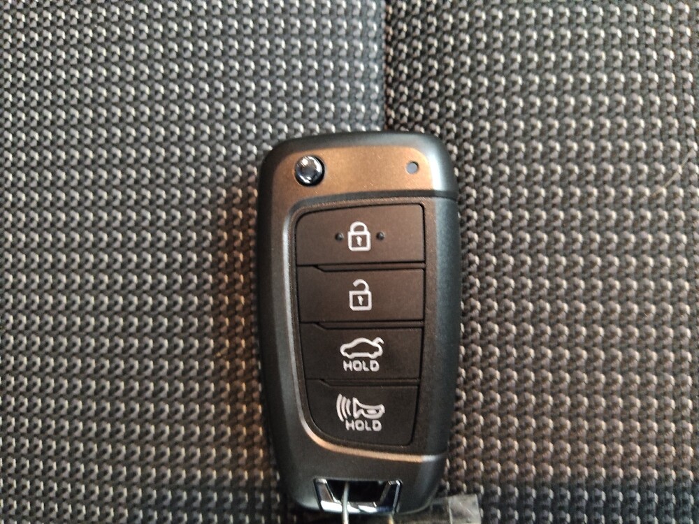 2018 Hyundai Accent in Midlothian, IL 60445 - 18107499 32