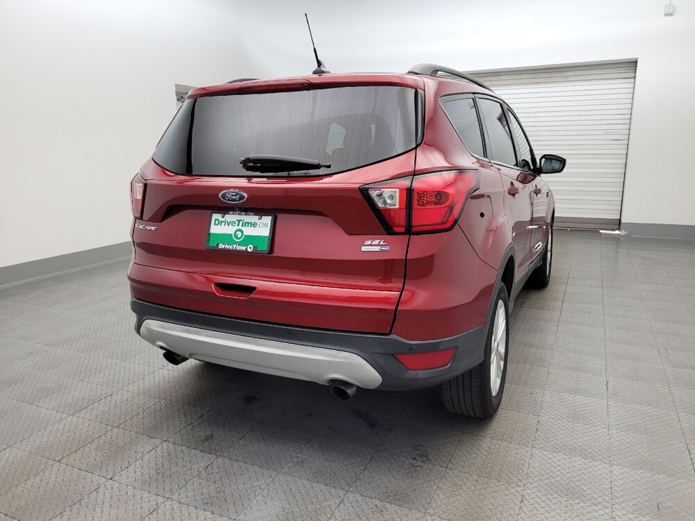 2019 Ford Escape in Glendale, AZ 85301 - 18107510 9
