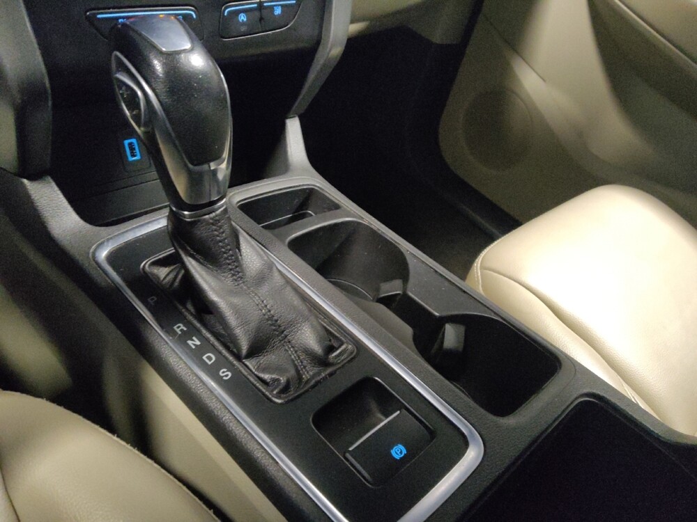 2019 Ford Escape in Glendale, AZ 85301 - 18107510 26