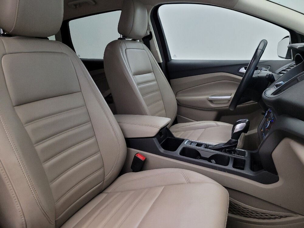 2019 Ford Escape in Glendale, AZ 85301 - 18107510 21
