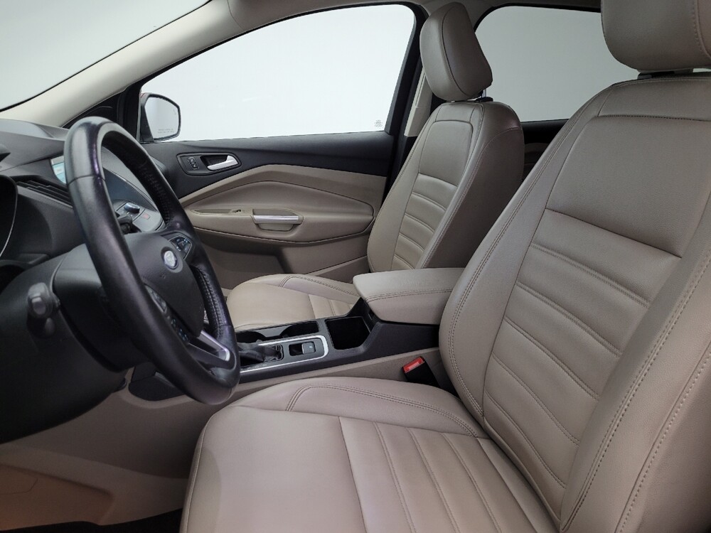 2019 Ford Escape in Glendale, AZ 85301 - 18107510 17