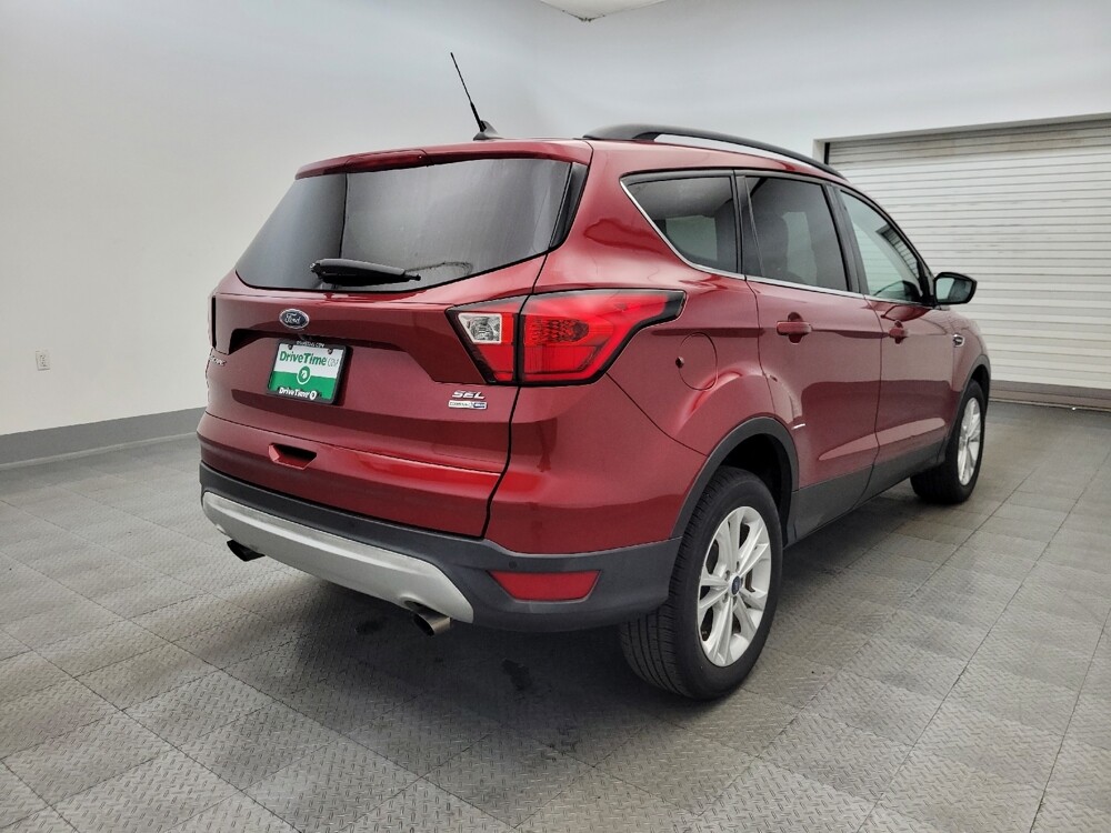 2019 Ford Escape in Glendale, AZ 85301 - 18107510 10