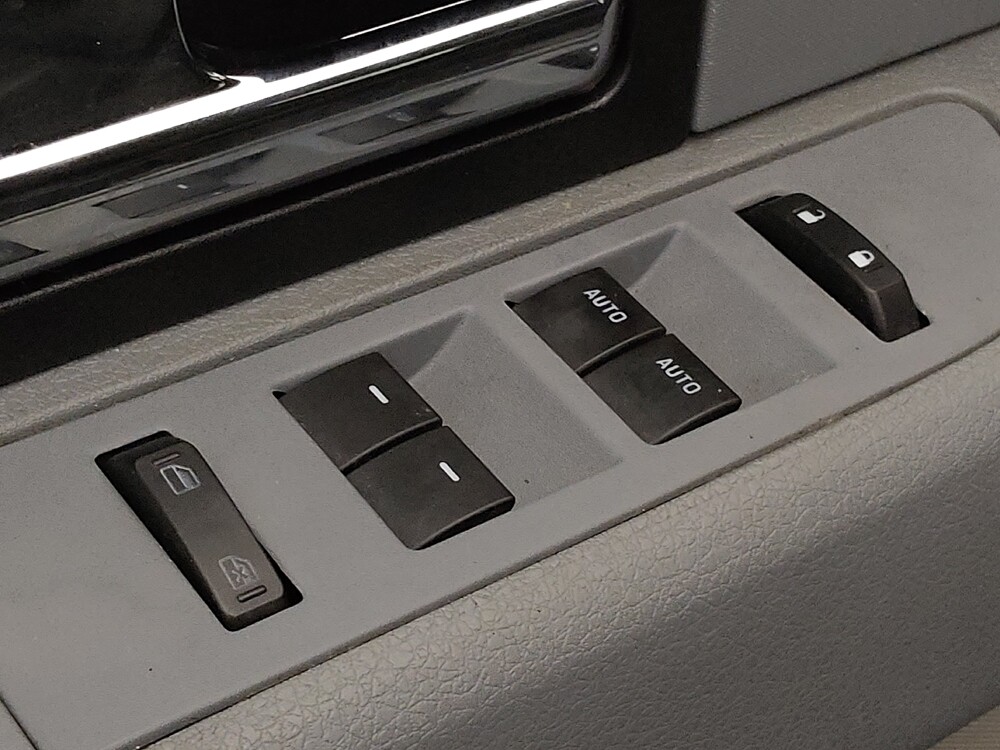 2014 Ford F150 in Tampa, FL 33619 - 18107511 27