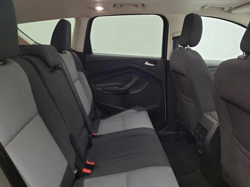 2018 Ford Escape in Toledo, OH 43617 - 18107514 19