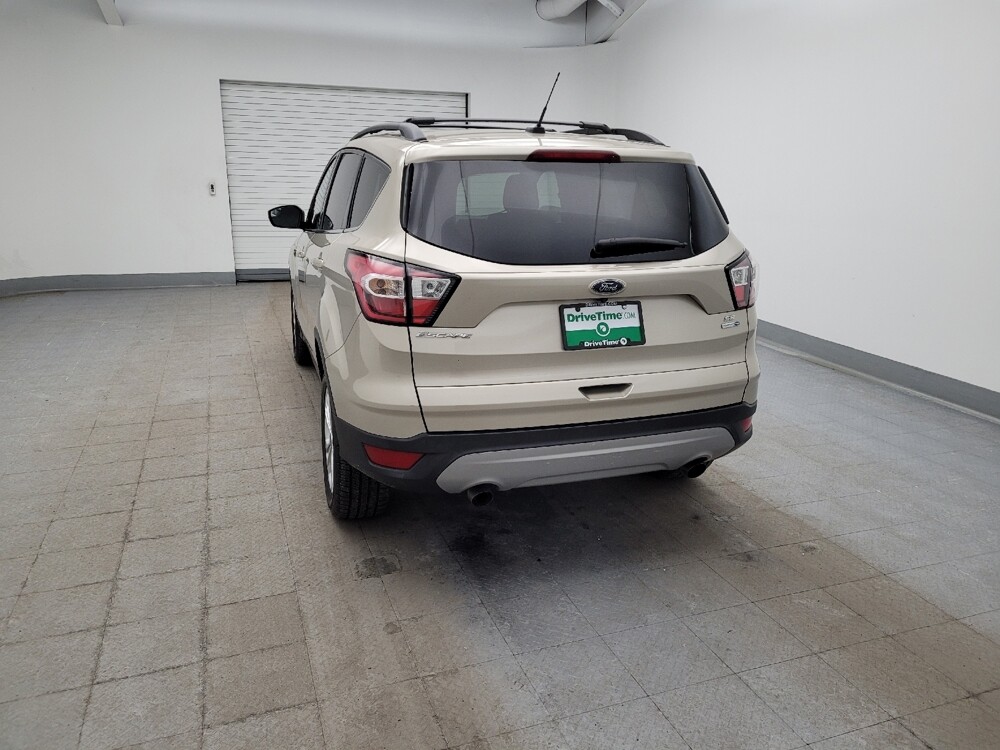 2018 Ford Escape in Toledo, OH 43617 - 18107514 6