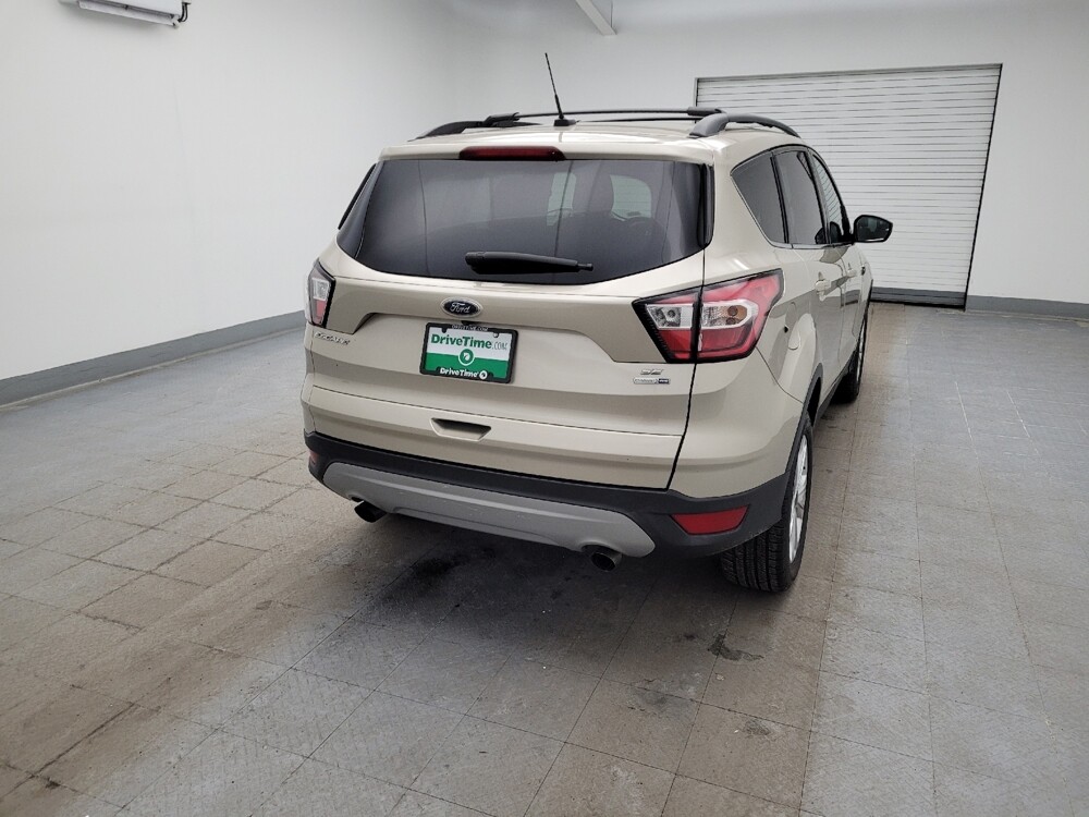 2018 Ford Escape in Toledo, OH 43617 - 18107514 7