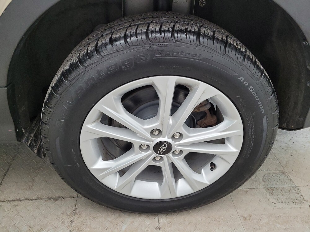 2018 Ford Escape in Toledo, OH 43617 - 18107514 31