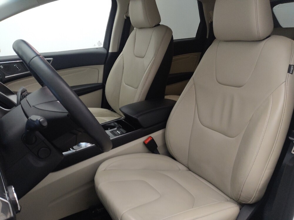 2020 Ford Edge in Jacksonville, FL 32225 - 18107515 17