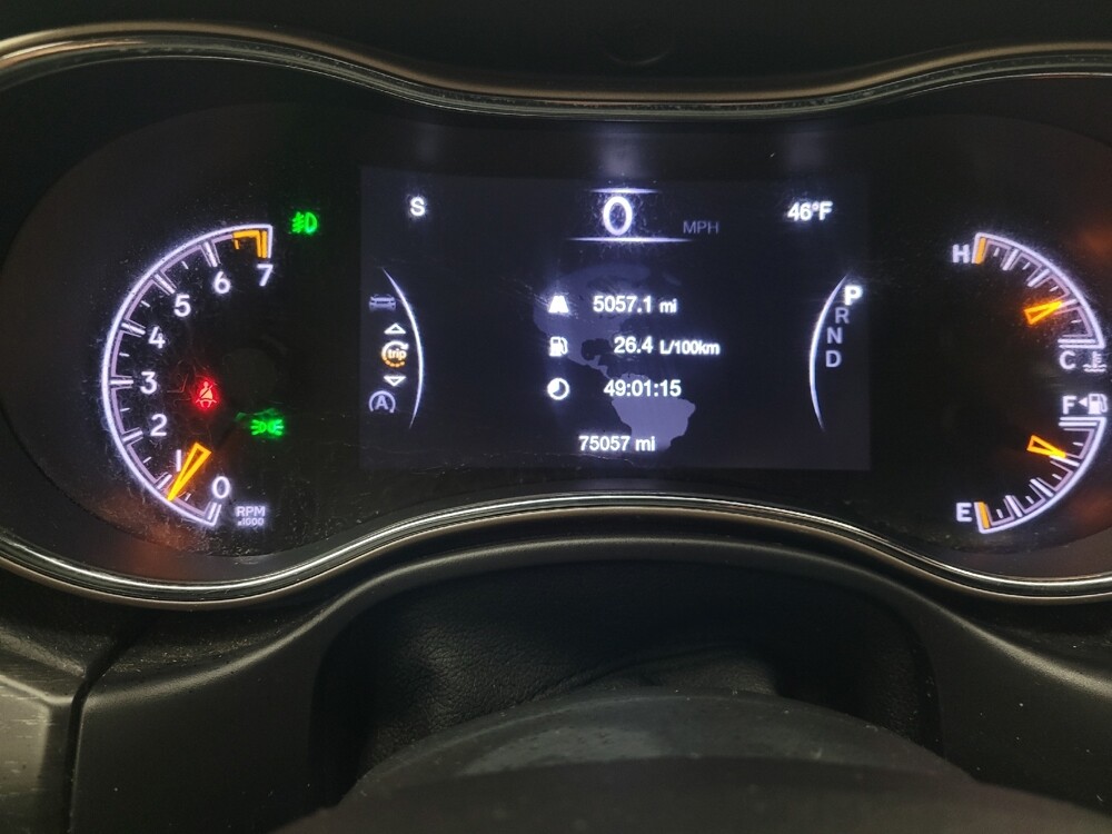 2017 Jeep Grand Cherokee in Memphis, TN 38115 - 18107519 23