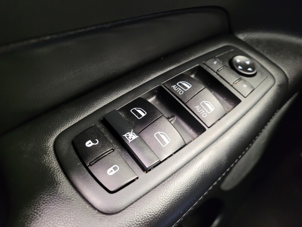 2020 Jeep Grand Cherokee in Maple Heights, OH 44137 - 18107522 27