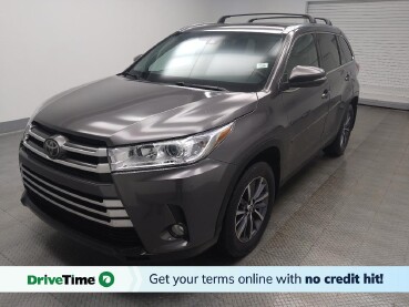 2019 Toyota Highlander in Indianapolis, IN 46219