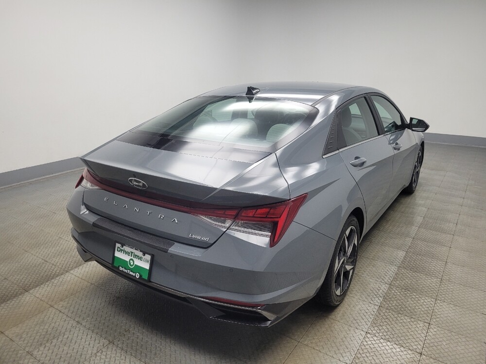 2022 Hyundai Elantra in Ft Wayne, IN 46805 - 18107526 9