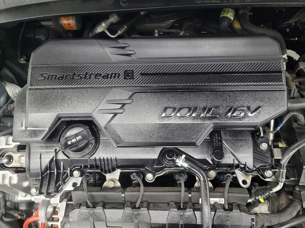 2022 Hyundai Elantra in Ft Wayne, IN 46805 - 18107526 30