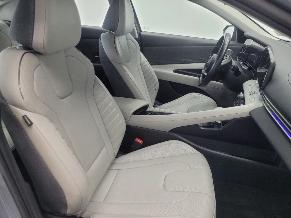 2022 Hyundai Elantra in Ft Wayne, IN 46805 - 18107526 21