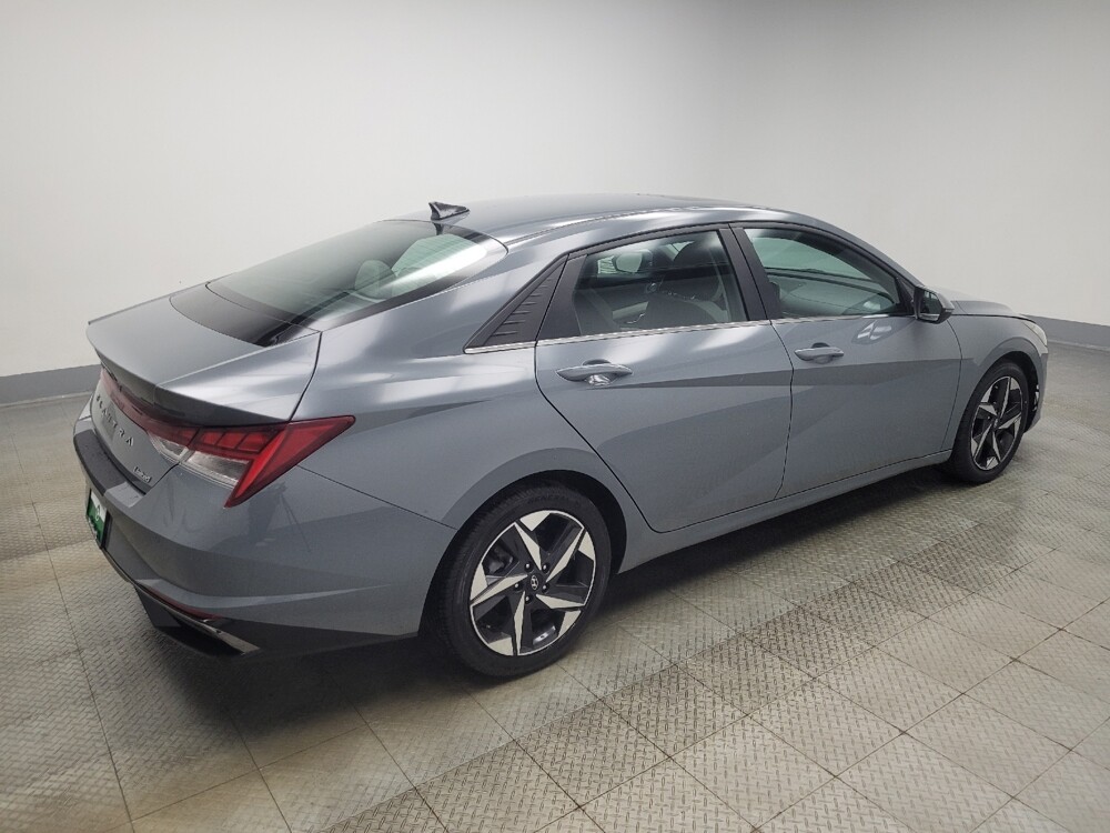 2022 Hyundai Elantra in Ft Wayne, IN 46805 - 18107526 10