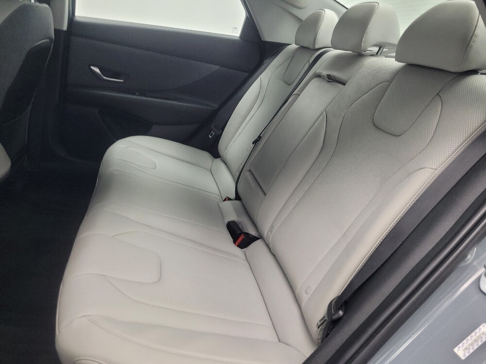 2022 Hyundai Elantra in Ft Wayne, IN 46805 - 18107526 18