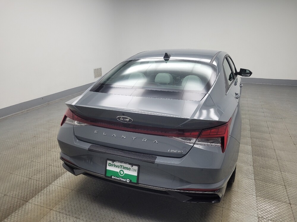 2022 Hyundai Elantra in Ft Wayne, IN 46805 - 18107526 7