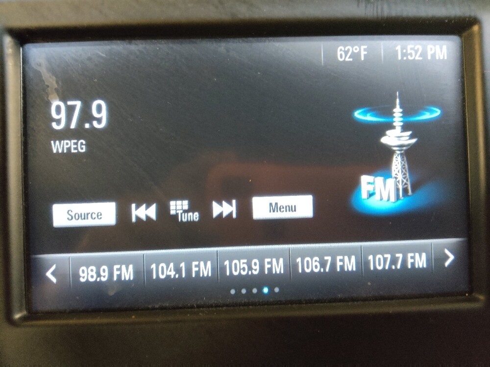 2018 Chevrolet Equinox in Charlotte, NC 28213 - 18107531 25