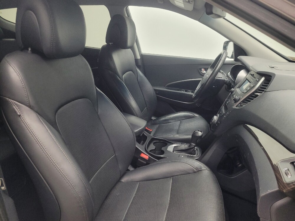 2013 Hyundai Santa Fe in Indianapolis, IN 46222 - 18107537 21