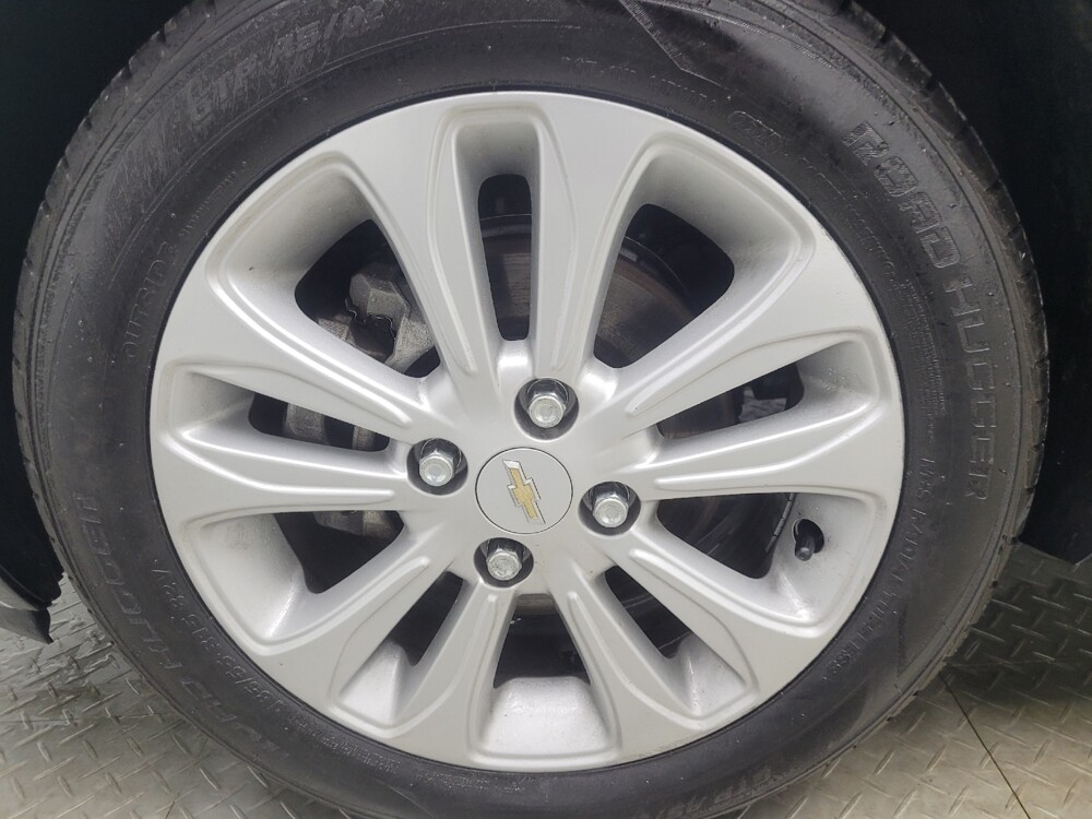 2017 Chevrolet Spark in Indianapolis, IN 46219 - 18107546 31