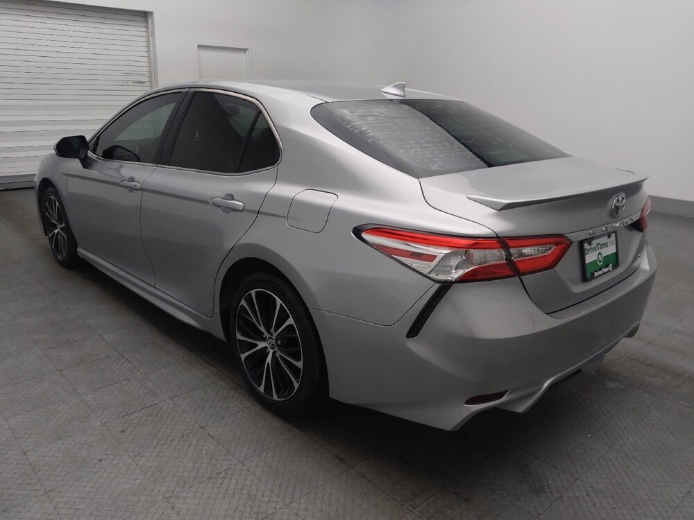 2020 Toyota Camry in Orlando, FL 32808 - 18107550 5