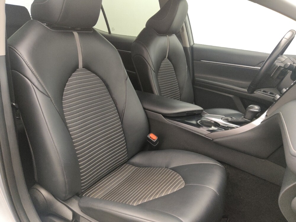 2020 Toyota Camry in Orlando, FL 32808 - 18107550 21