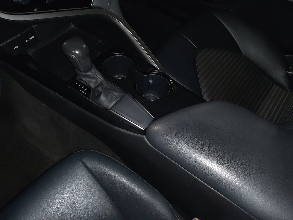 2020 Toyota Camry in Orlando, FL 32808 - 18107550 26