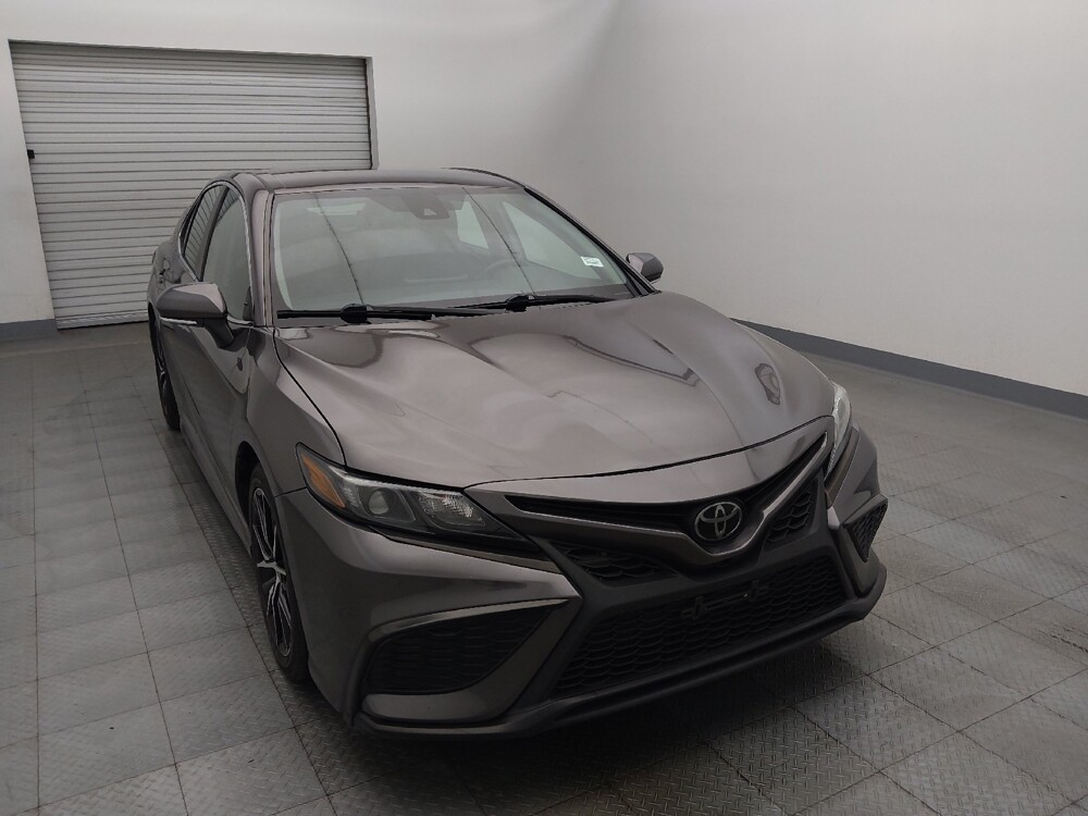 2022 Toyota Camry in Houston, TX 77074 - 18107552 14