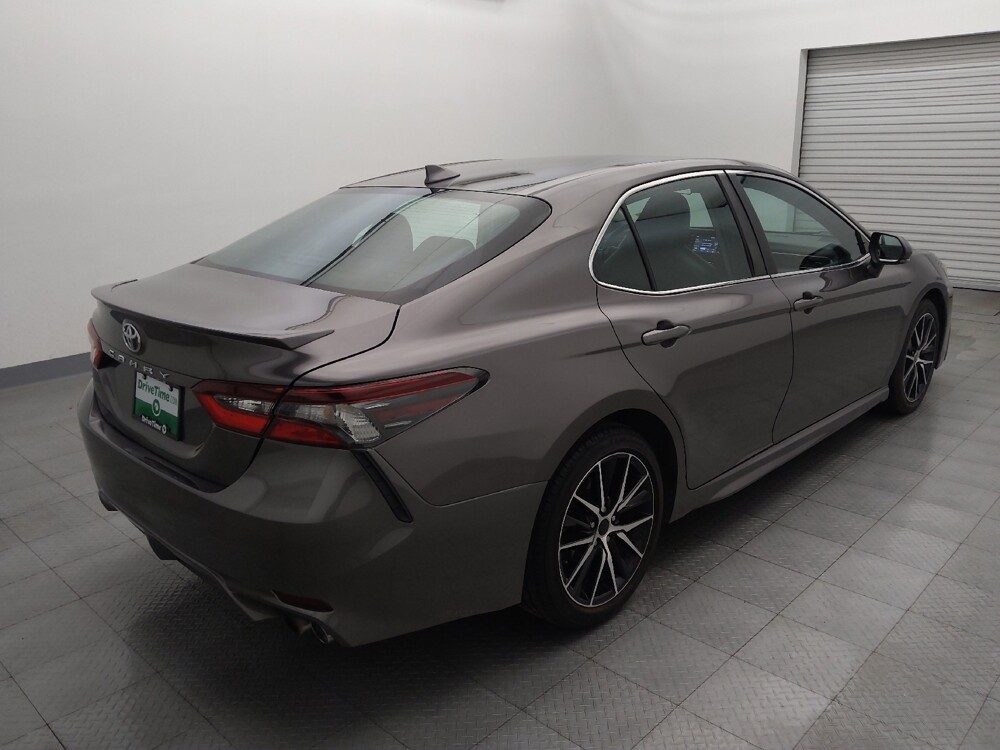 2022 Toyota Camry in Houston, TX 77074 - 18107552 9