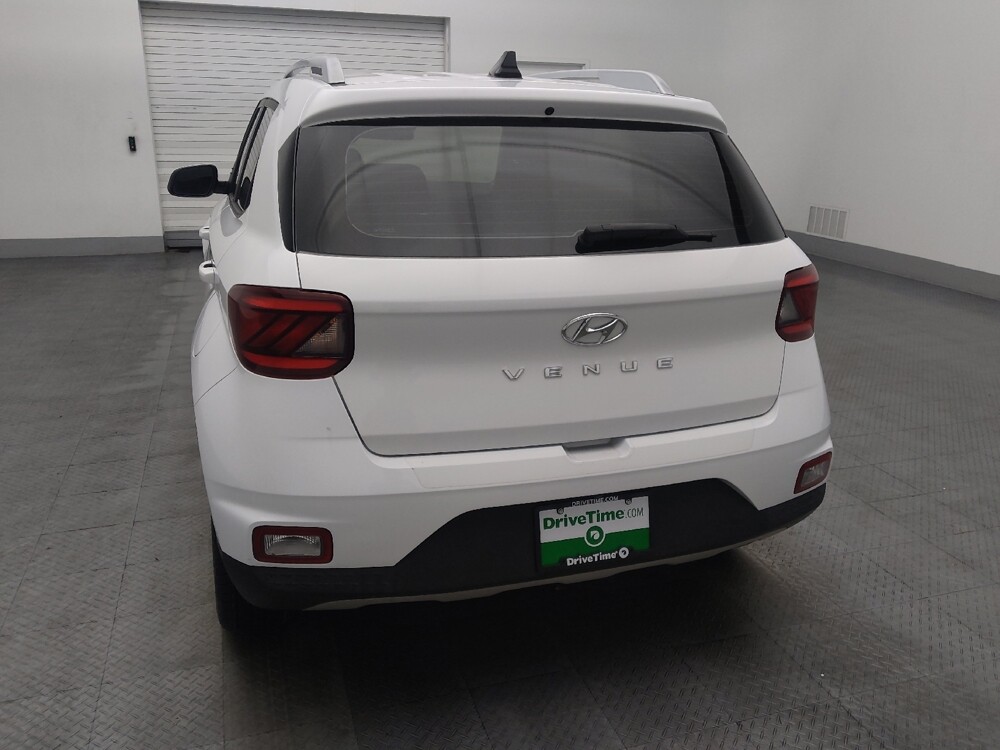 2021 Hyundai Venue in Jacksonville, FL 32225 - 18107562 6