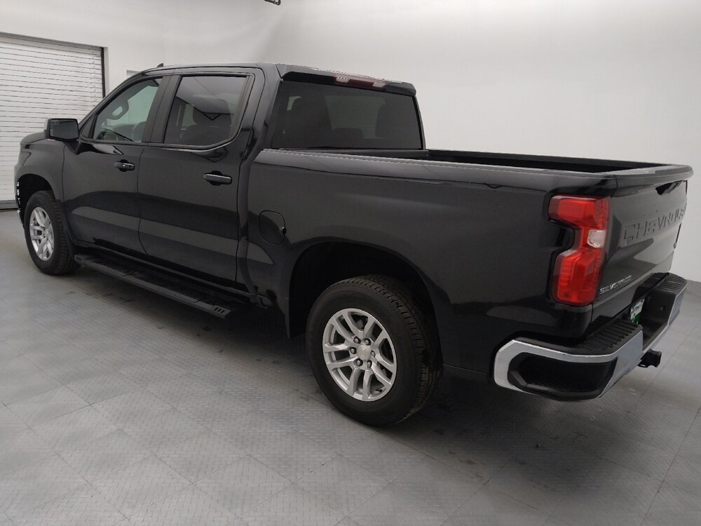 2021 Chevrolet Silverado 1500 in Charlotte, NC 28213 - 18107566 3