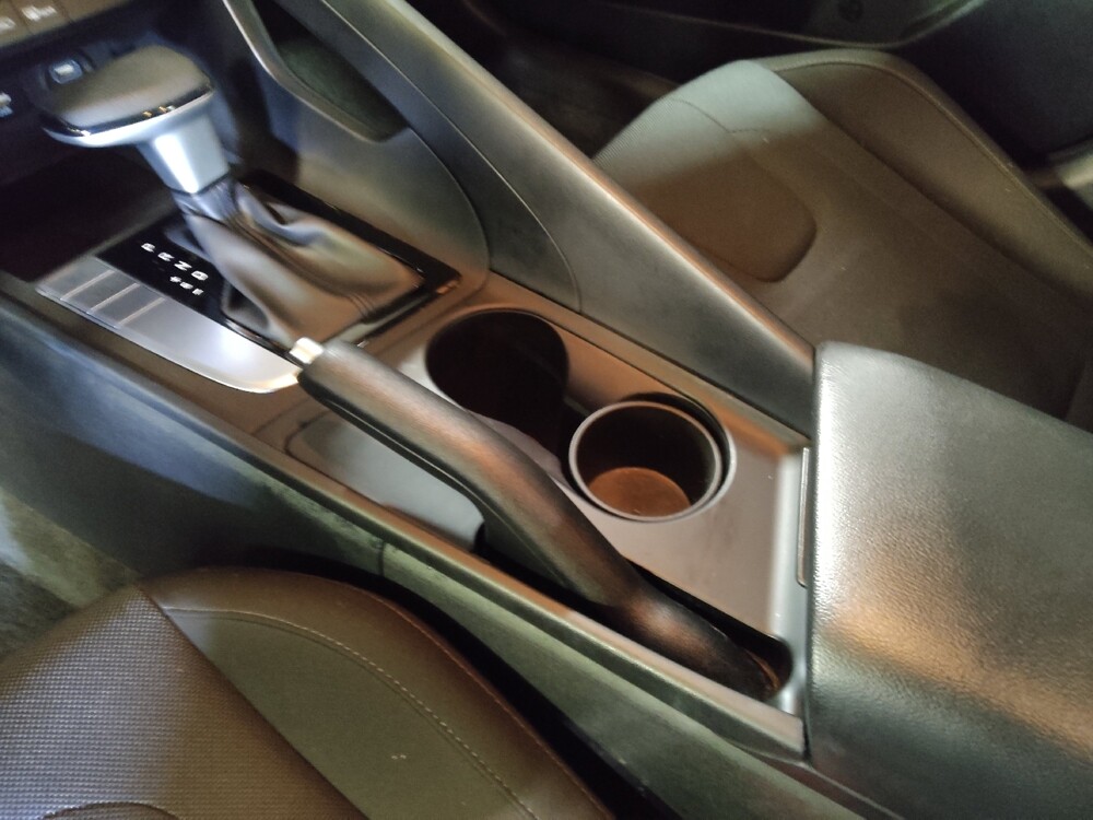 2022 Hyundai Elantra in Miami, FL 33157 - 18107568 26