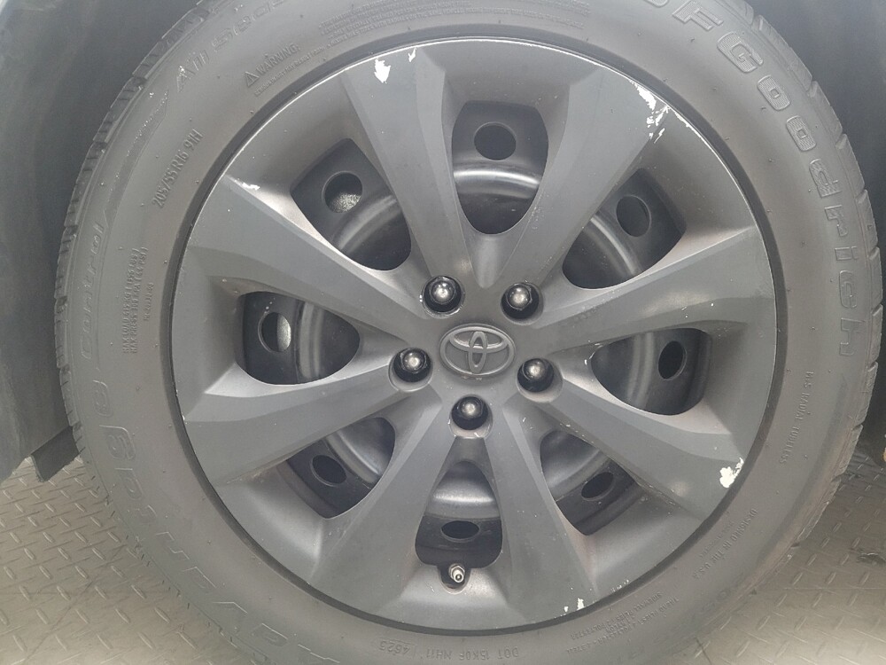 2022 Toyota Corolla in Taylor, MI 48180 - 18107578 31