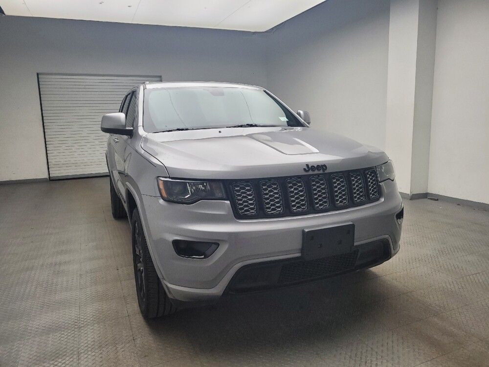 2021 Jeep Grand Cherokee in Grand Rapids, MI 49508 - 18107579 14