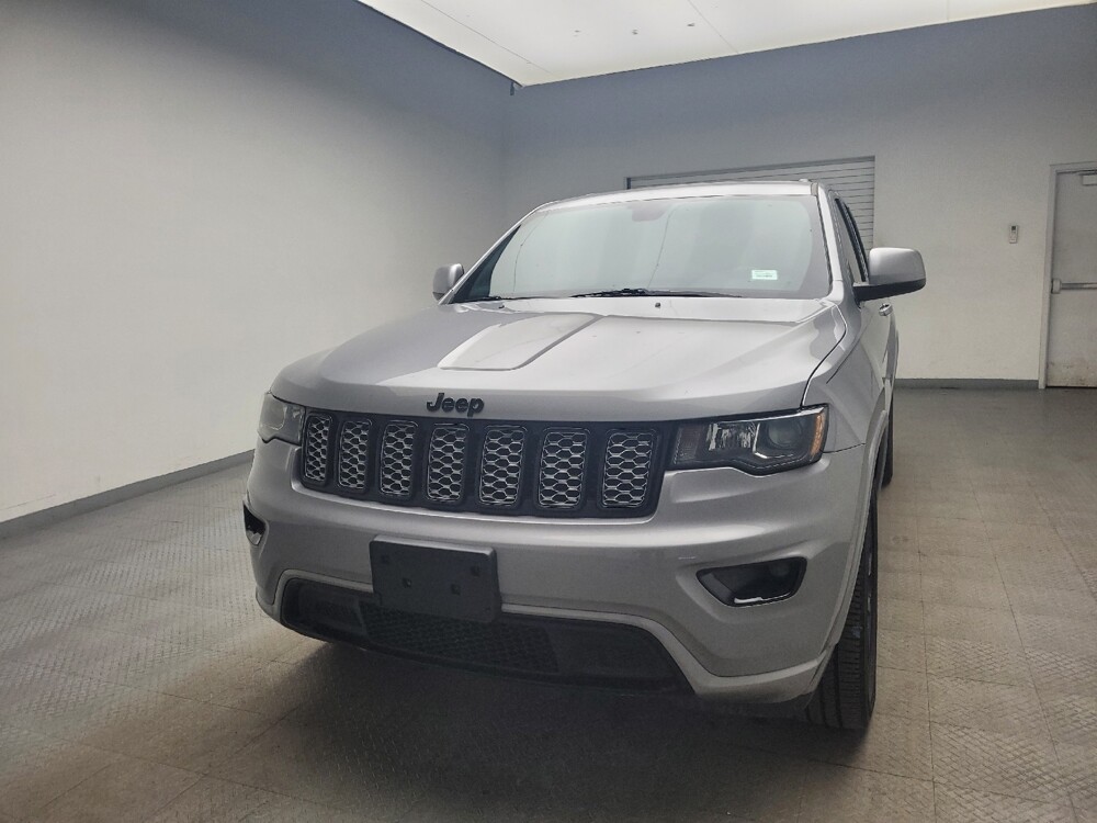 2021 Jeep Grand Cherokee in Grand Rapids, MI 49508 - 18107579 15