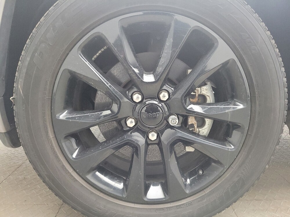 2021 Jeep Grand Cherokee in Grand Rapids, MI 49508 - 18107579 31