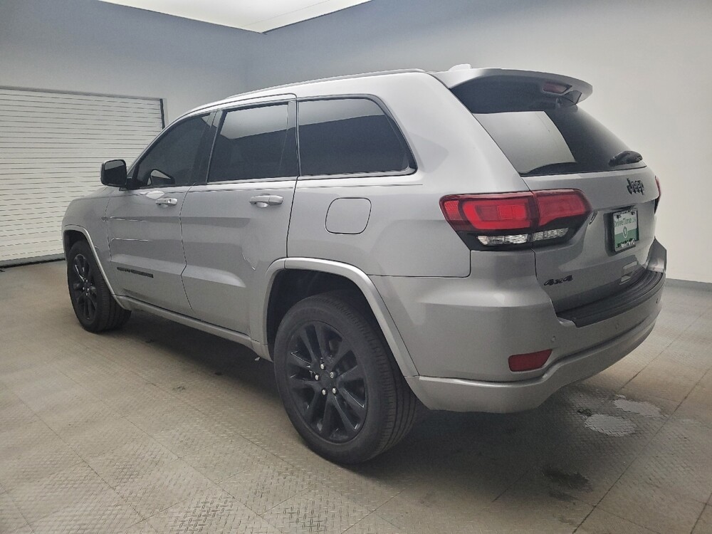 2021 Jeep Grand Cherokee in Grand Rapids, MI 49508 - 18107579 3