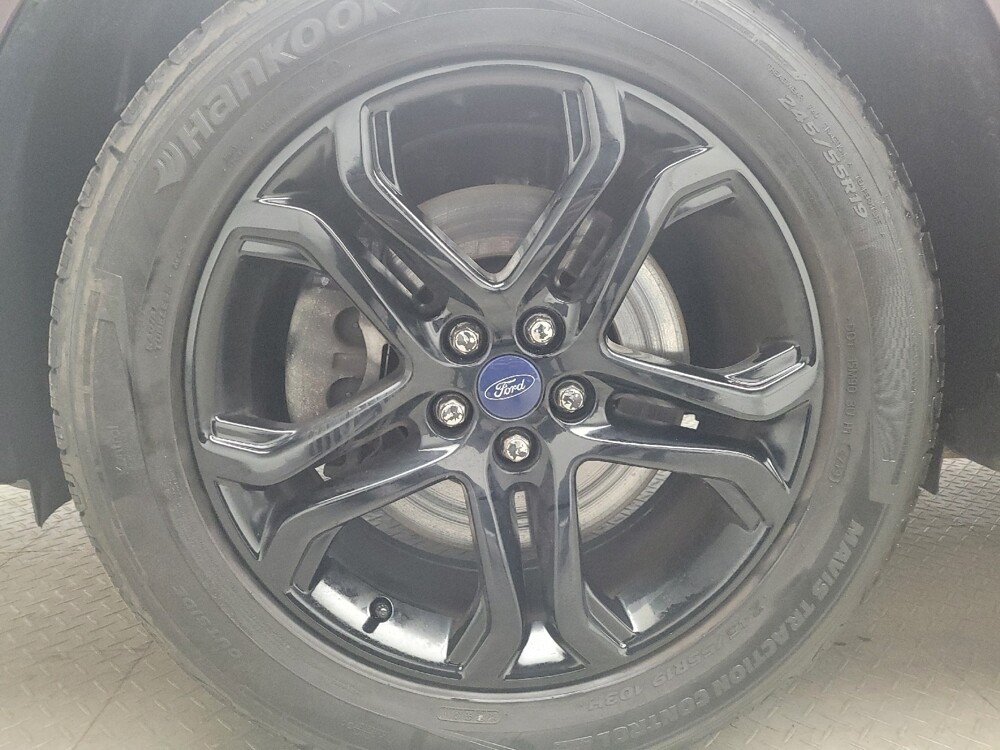 2017 Ford Edge in Grand Rapids, MI 49508 - 18107580 31