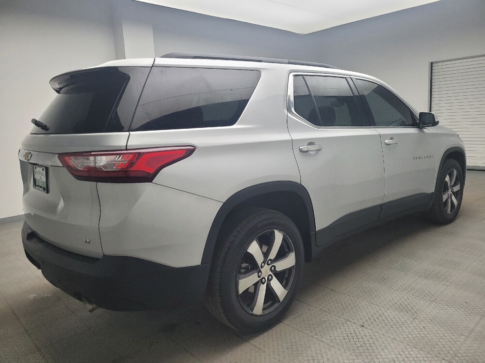 2020 Chevrolet Traverse in Taylor, MI 48180 - 18107581 10