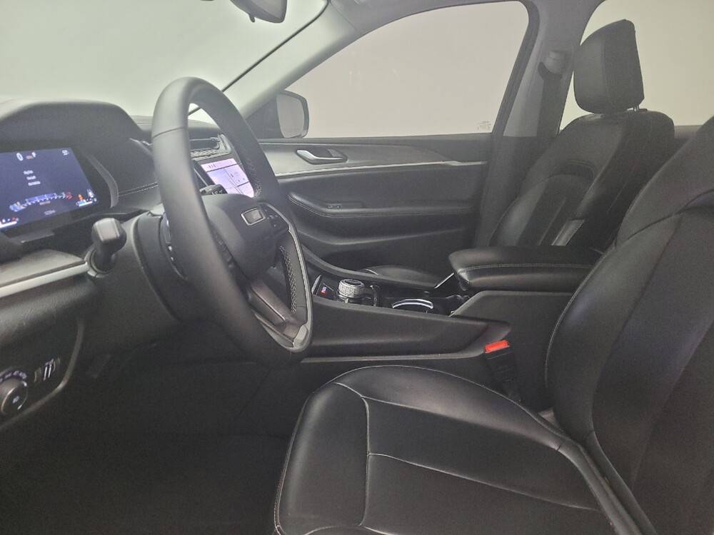 2023 Jeep Grand Cherokee in Taylor, MI 48180 - 18107585 17