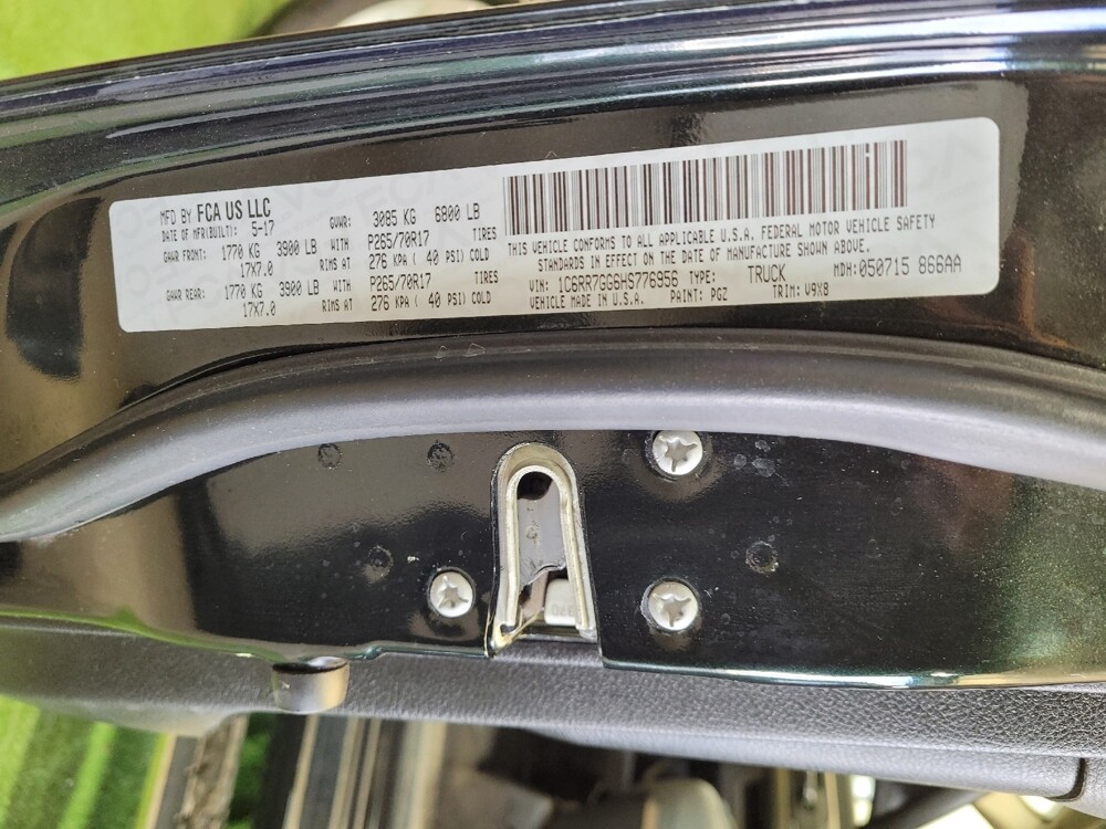 2017 RAM 1500 in Maple Heights, OH 44137 - 18107588 33