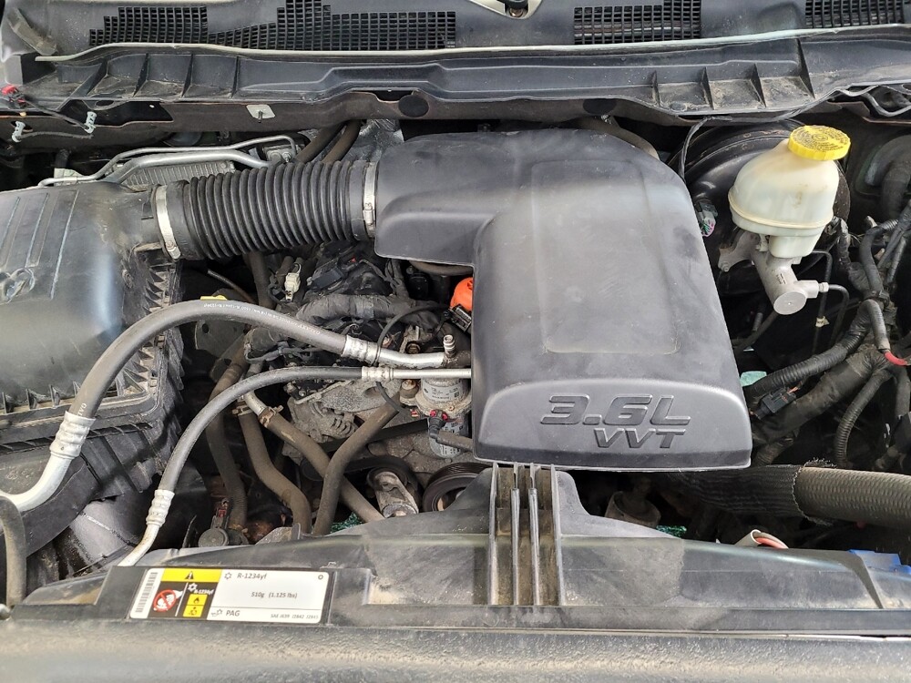 2017 RAM 1500 in Maple Heights, OH 44137 - 18107588 30