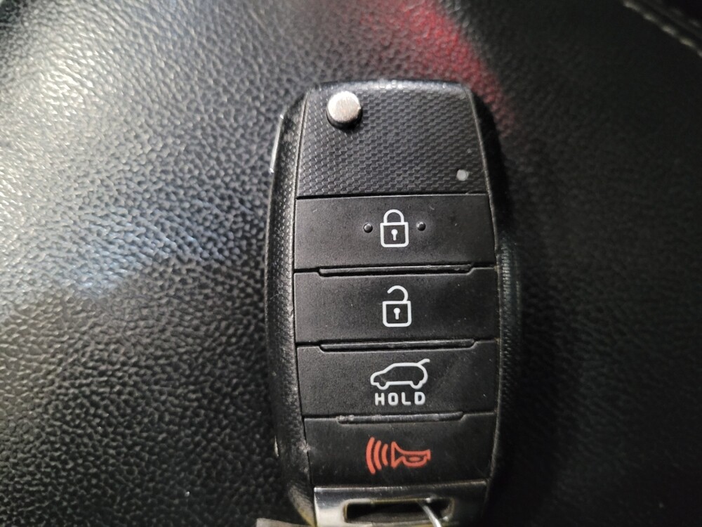 2019 Kia Sorento in Chesapeake, VA 23320 - 18107597 32