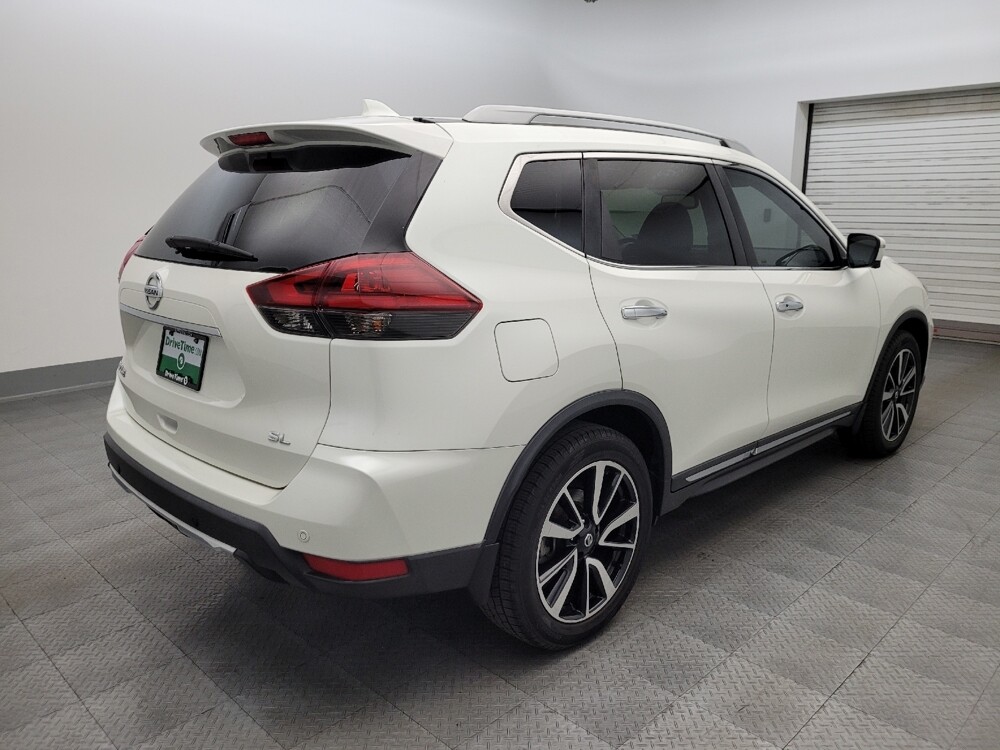 2019 Nissan Rogue in Glendale, AZ 85301 - 18107603 9
