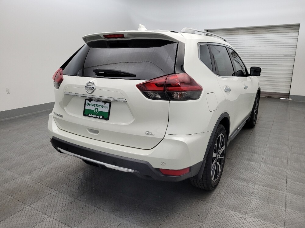 2019 Nissan Rogue in Glendale, AZ 85301 - 18107603 7