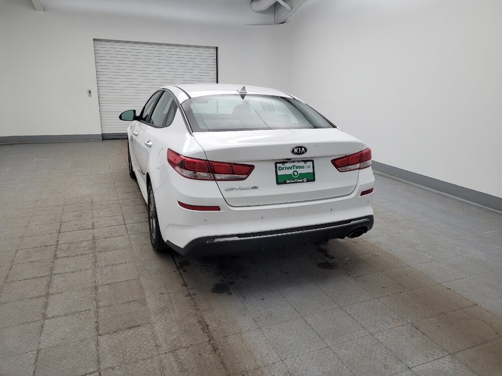 2019 Kia Optima in Columbus, OH 43228 - 18107604 6