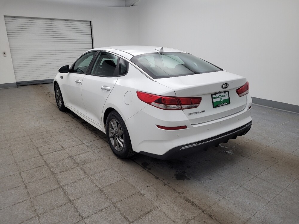 2019 Kia Optima in Columbus, OH 43228 - 18107604 5
